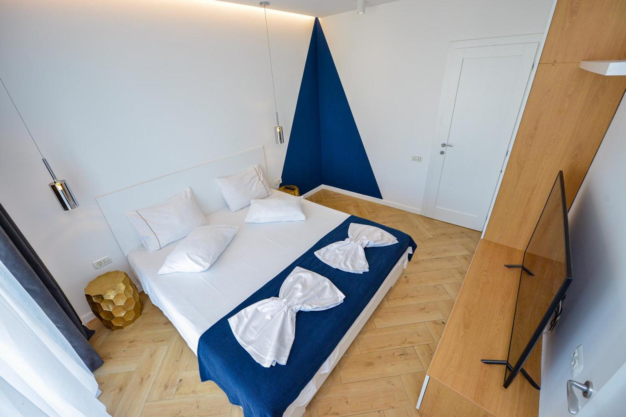 Downtown By Grand Accommodation Bukarest Exteriör bild